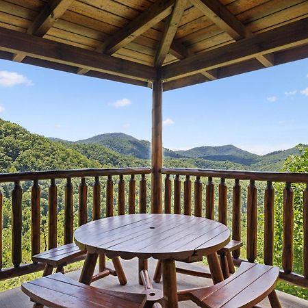 Amazing Views, Pool, Hot Tub, Game Room Sevierville Extérieur photo
